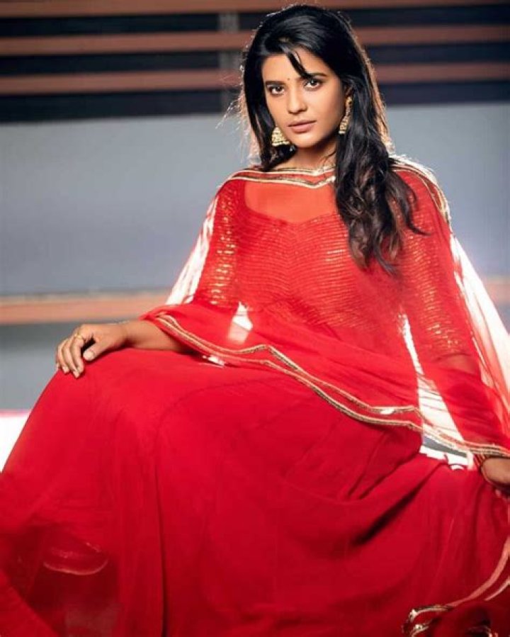 Aishwarya Rajesh Height, Weight, Net Worth, Age, Birthday, Wikipedia, Who, Instagram, Biography