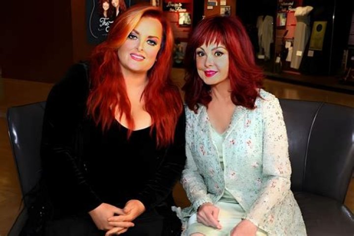 “Beyond disgusted”: Internet slams circulation of Naomi Judd crime scene and suicide note photos