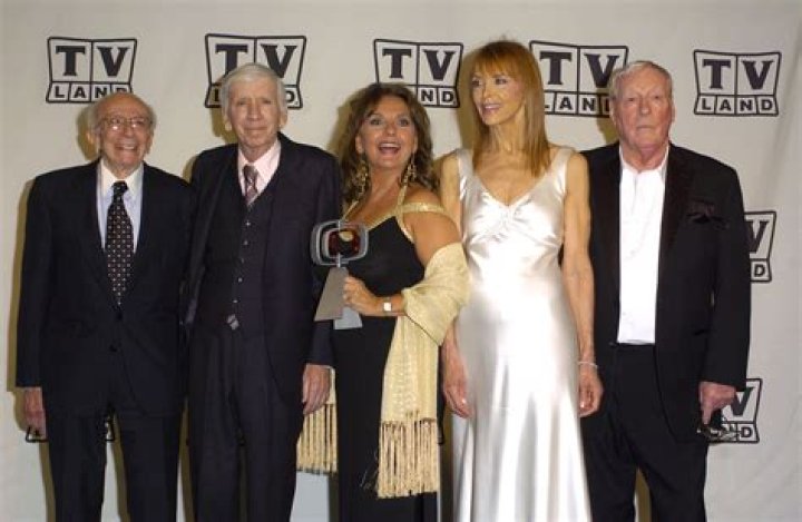 Claire Bodson Husband: Is The Cast Of Mother Schmuckers Married?