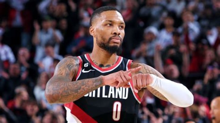 Damian Lillard Height, Weight, Net Worth, Age, Birthday, Wikipedia, Who, Nationality, Biography