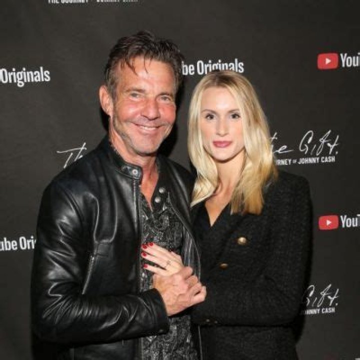 
Dennis Quaid And Laura Savoie Were Spotted At The 2022 CMT Music Awards 