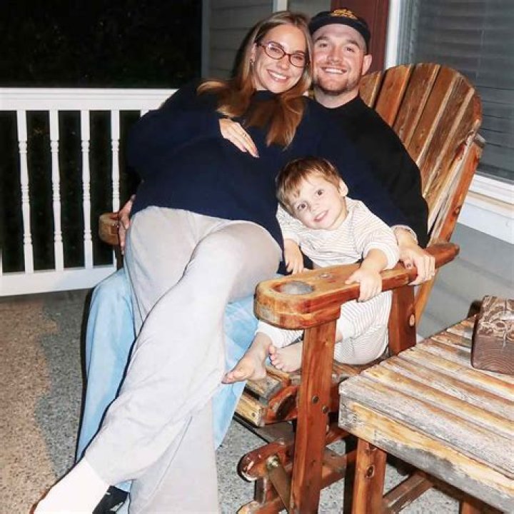 Dmitry Kulikov And His Wife Emelie Olsson Live Between South Florida and California