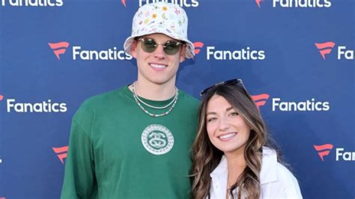 Does Joe Burrow Wife Have Cancer? Is He Married To Olivia Holzmacher? Kids And Family