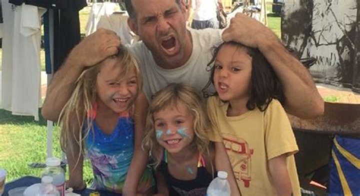 Gary Golding | Wife, Daughters And Ethnicity