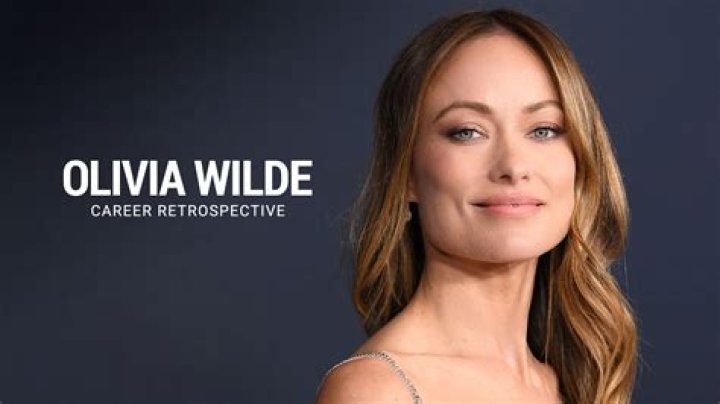 How Old Is Emily Watt From Take Note? Meet The Young Actress On Instagram