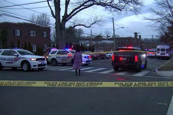 
‘Idiot with a gun’ shoots two kids, 6 and 9, on DC bus going home from school 