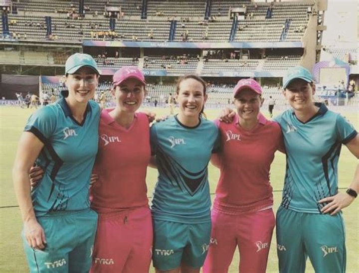 
Is Meg Lanning Lesbian? Sexuality Partner And Family Details Revealed 