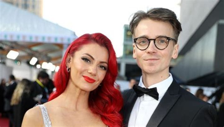 Joe Sugg Height, Age, Boyfriend, Biography, Wiki, Net Worth
