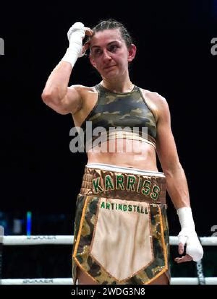 Karriss Artingstall Height, Weight, Net Worth, Age, Birthday, Wikipedia, Who, Nationality, Biography