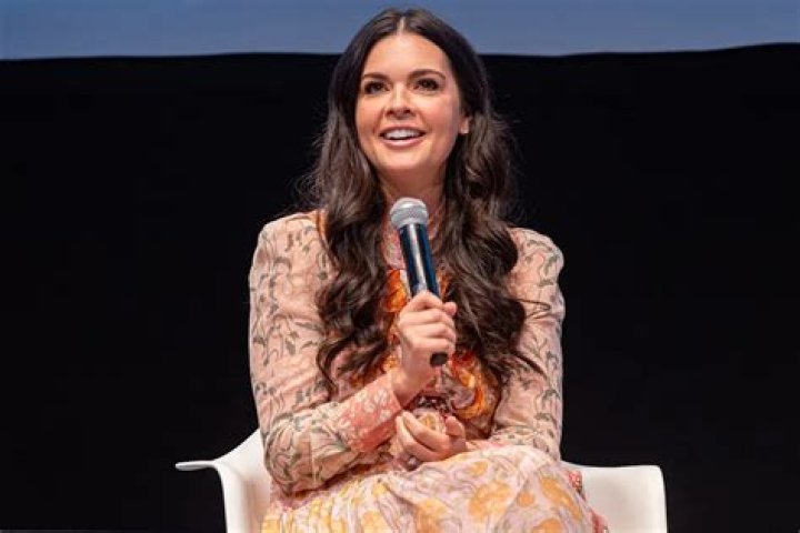
Katie Lee Biegel Admits Hosting ‘Top Chef’ Didn’t ‘Feel Right’ After Being Replaced by Padma Lakshmi 