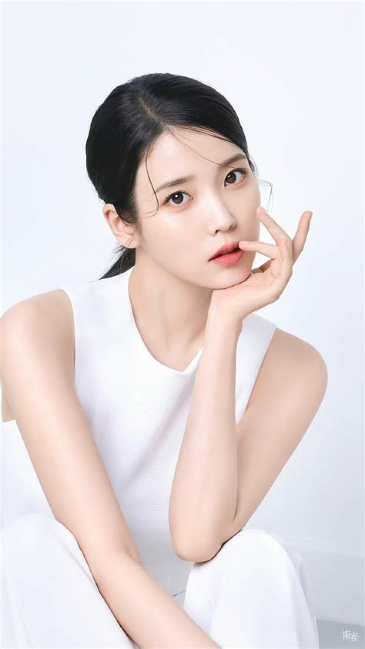 Lee Ji-Eun Height, Weight, Net Worth, Age, Birthday, Wikipedia, Who, Instagram, Biography