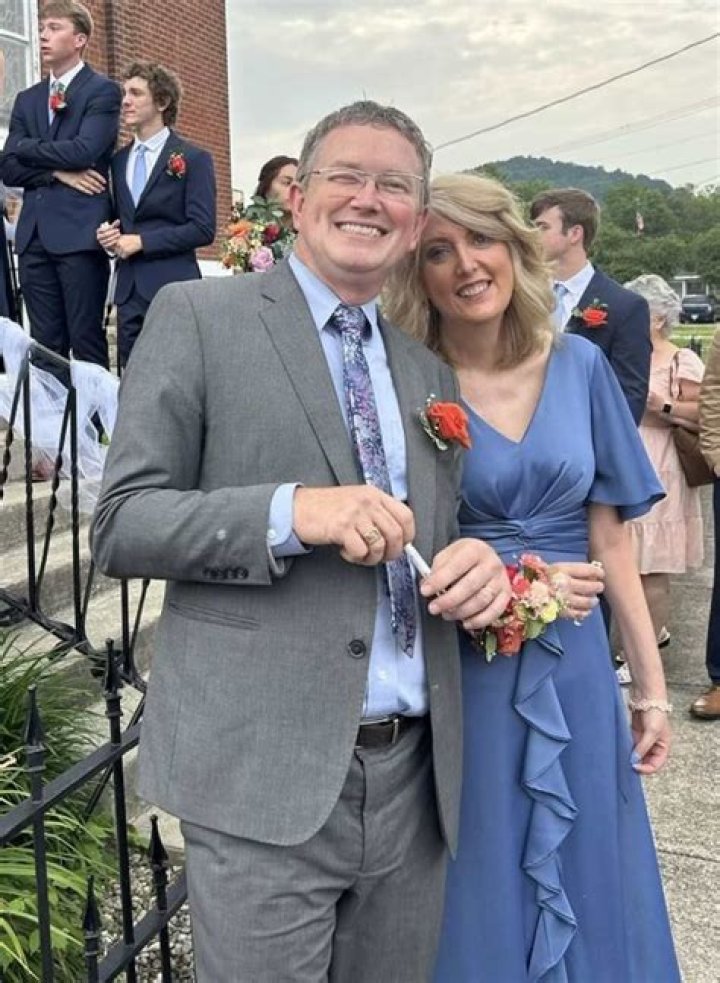 
Mark Spain is Married to Wife 