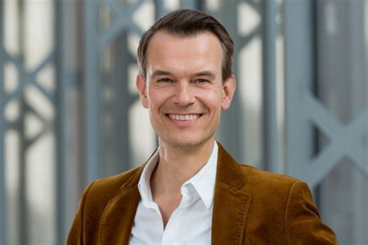 
Peter Twiehaus Age, Birthday, Wikipedia, Who, Nationality, Biography 