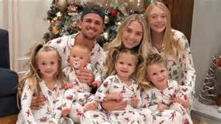 
Savannah LaBrant’s Baby Daddy, Tommy Smith, Dies at Age 29 — What Was His Cause of Death? 