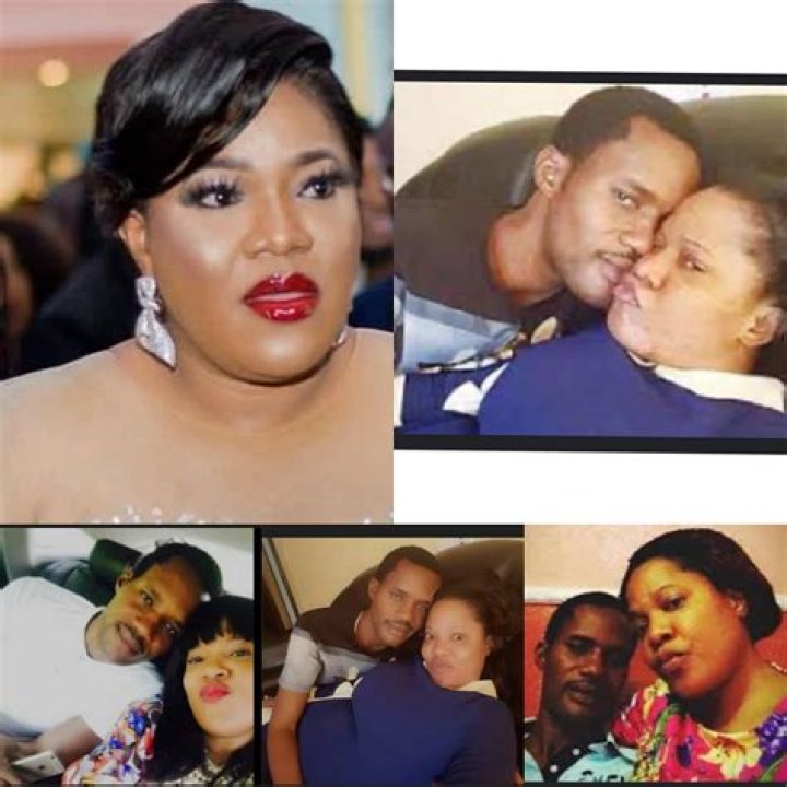 
Seun Egbegbe Has Uploaded A Video Of His Reunion With His Mother After Six Years 