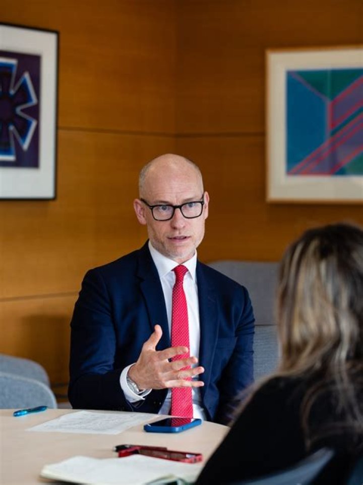 
Stephen Kinnock Age, Birthday, Wikipedia, Who, Nationality, Biography 