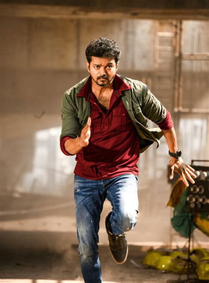 Thalapathy Vijay Height, Weight, Net Worth, Age, Birthday, Wikipedia, Who, Nationality, Biography