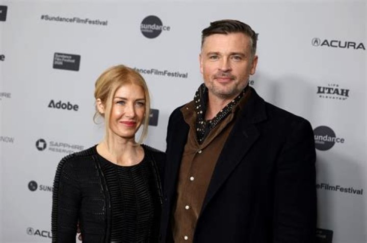 Tom Welling Gay Rumors, He Has Kids With His Wife Jessica Rose Lee, Net Worth Explored