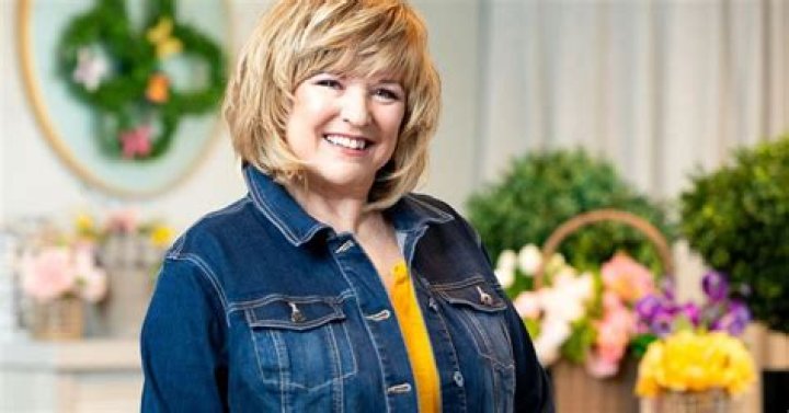 Valerie Parr Hill Height, Weight, Net Worth, Age, Birthday, Wikipedia, Who, Instagram, Biography
