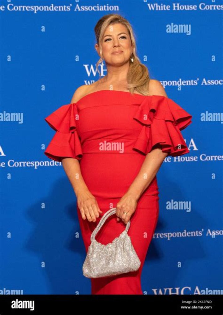 What Happened To Brianna Keilar On CNN? Co-Anchor Weight Gain And Pregnancy Facts Details