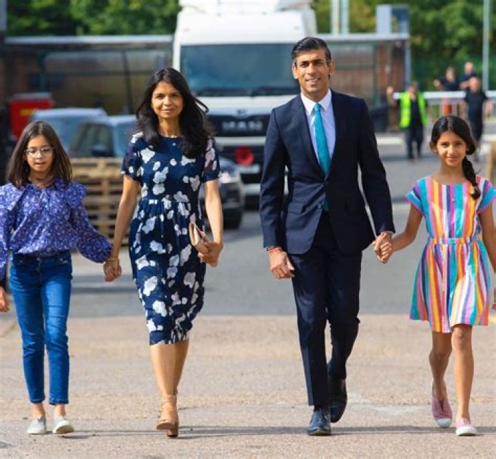 
Who Is Ash Carter? Age, Wife, Net Worth 