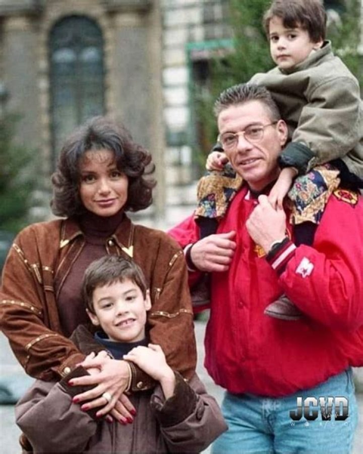 
Who Is Hanser Alberto Wife Olga? Facts About His Children And Family 