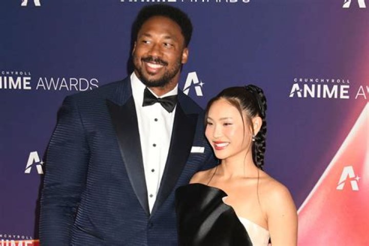
Who Is Myles Sanderson Wife? His Brother Damien Sanderson And Family 