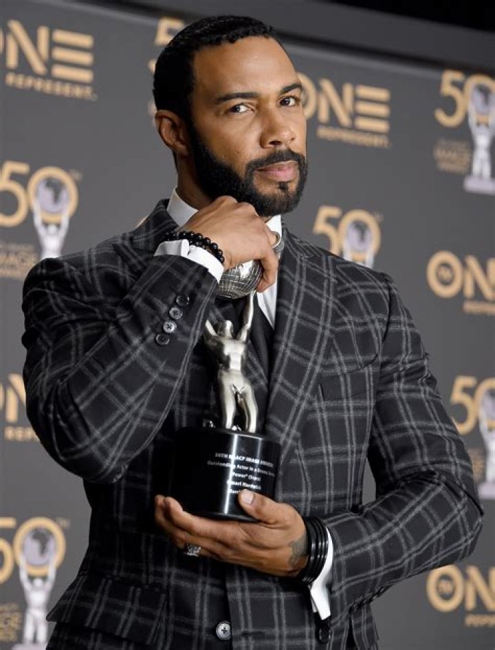 
Who is Omari Hardwick Wife? Jennifer Pfautch’s Wiki 