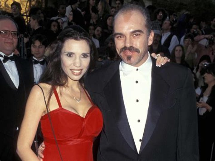 
Who Is Safia Nolin’s Conjointe? Dating History Of The Singer 