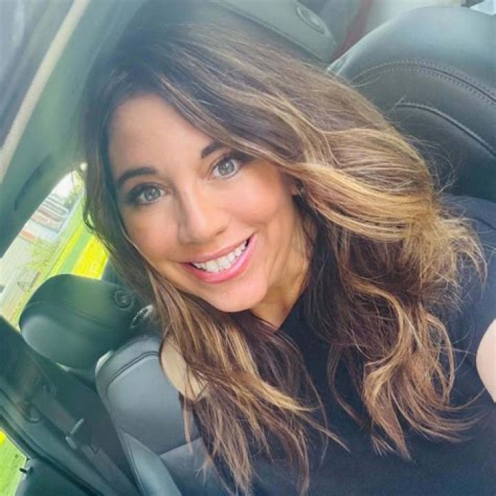 
Zak Showalter Married His Coach Girlfriend Annie Showalter In 2019 